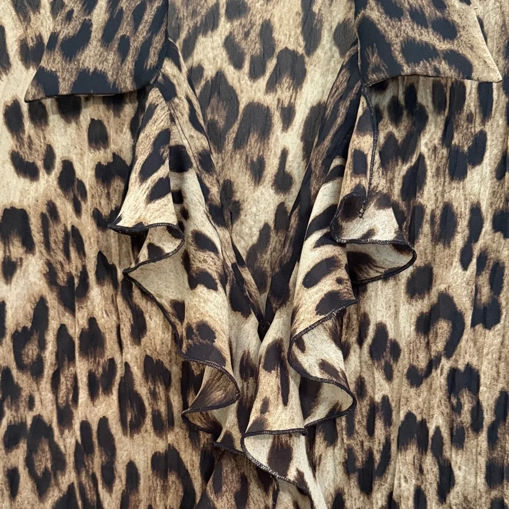 Leopard Print Ruffle Blouse - Picture 2 of 10